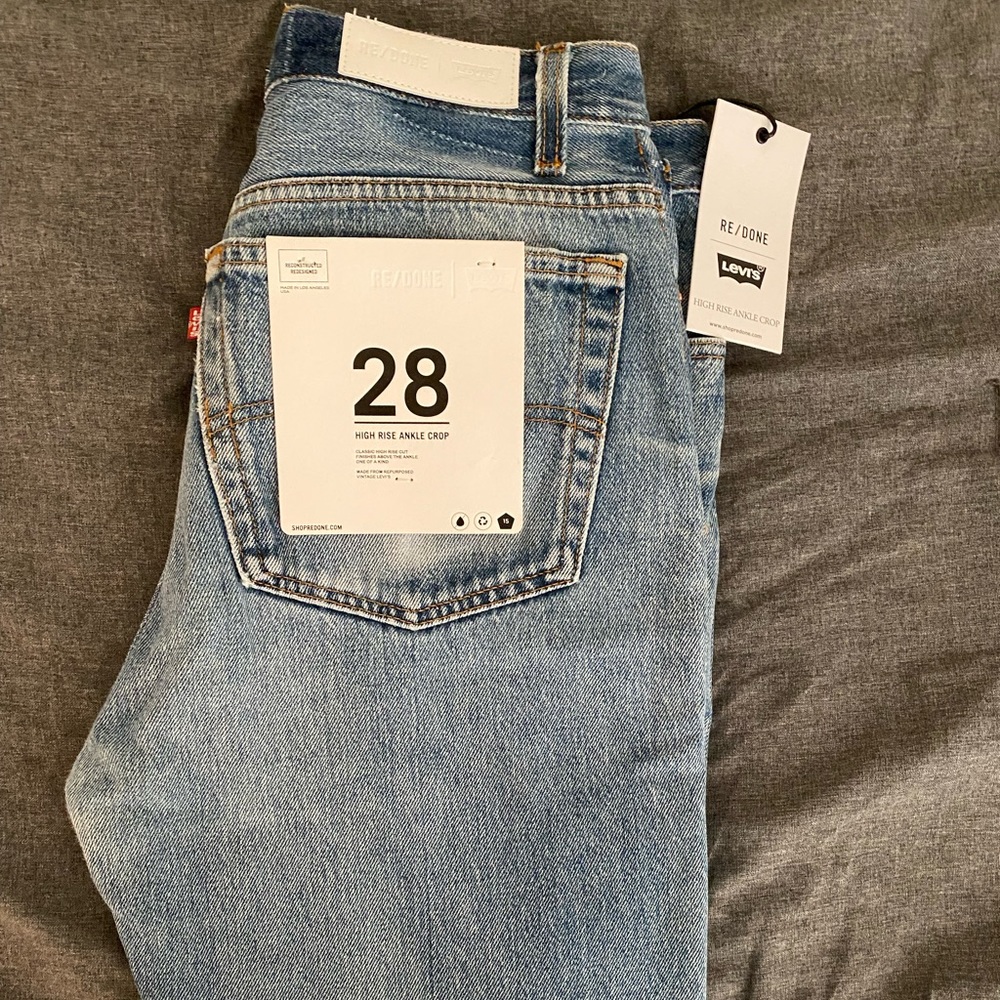 RE/DONE x Levi high rise ankle crop Jean